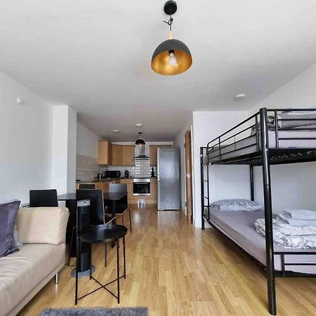 ロンドンBright And Cosy 1 Bed Flat Next To Tower Bridgeアパートメント エクステリア 写真