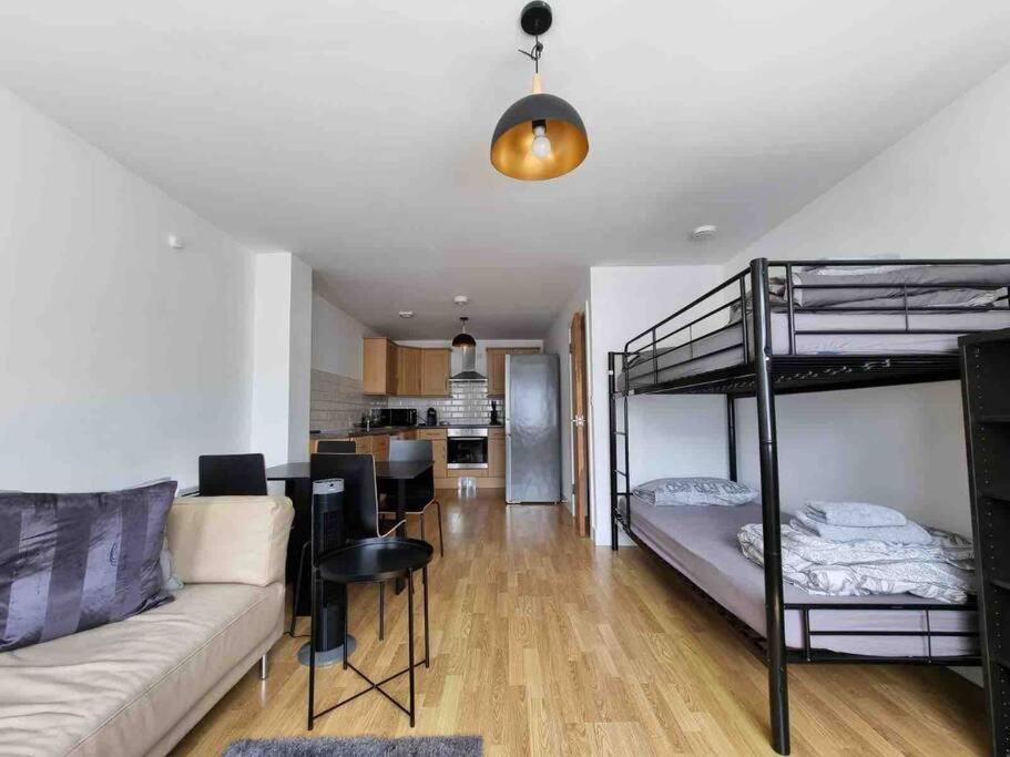 ロンドンBright And Cosy 1 Bed Flat Next To Tower Bridgeアパートメント エクステリア 写真